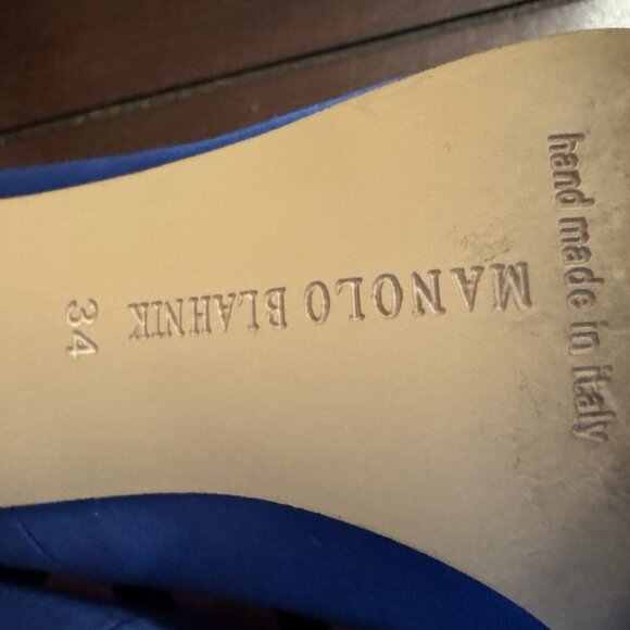 Manolo Blahnik Blue Satin Hangisi Crystal Buckle Pointed Toe Pumps - Picture 12 of 15